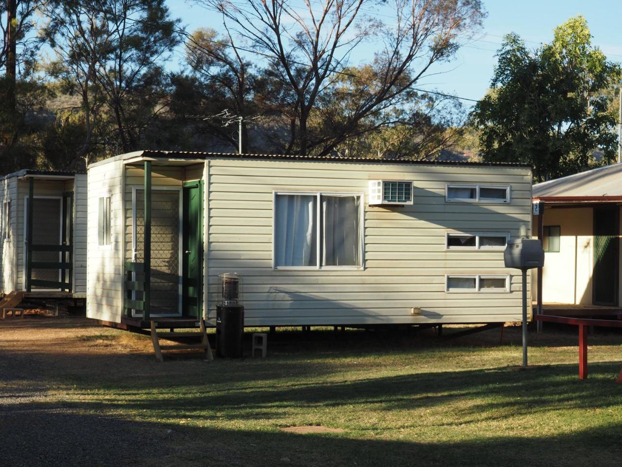 Heritage Caravan Park Alice Springs Buitenkant foto